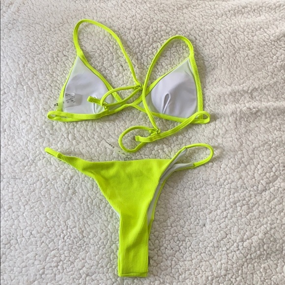 Neon Bikini - Picture 2 of 4